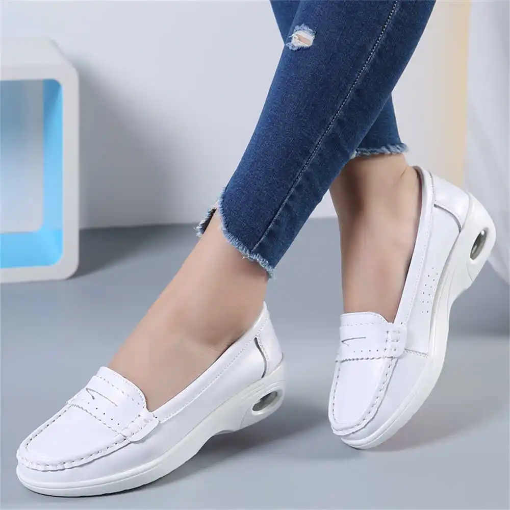 Sola grossa slipon branco form - Elderly Women Formal Wear avaliação e preço